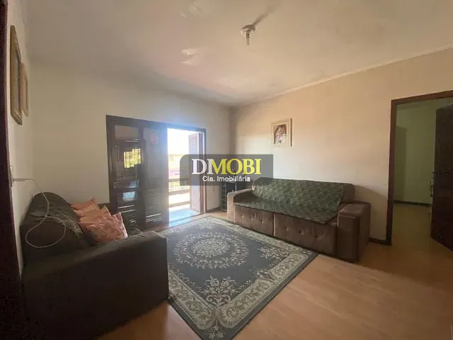 Sobrado com 370m² 3 quartos e 1 banheiro, à venda, no bairro Jardim do Bosque em Cachoeirinha