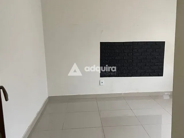 Sobrado com 69m² 2 quartos e 1 banheiro, à venda, no bairro Contorno em Ponta Grossa