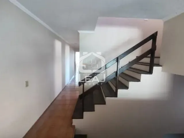 Sobrado com 162m² 3 quartos e 2 banheiros, à venda, no bairro Chácara Santa Maria em São Paulo