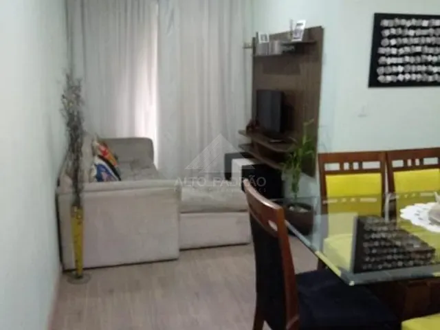 Sobrado com 324m² 2 quartos e 2 banheiros, à venda, no bairro Vila Assis Brasil em Mauá