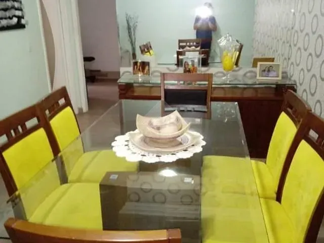 Sobrado com 324m² 2 quartos e 2 banheiros, à venda, no bairro Vila Assis Brasil em Mauá