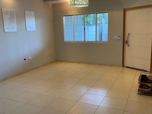 Foto do Sobrado - Sobrado com Piscina, 4 dormitórios à venda, 211 m² por R$ 798.000,00 - Villa Branca - Jacareí/SP | RUSSI IMÓVEIS