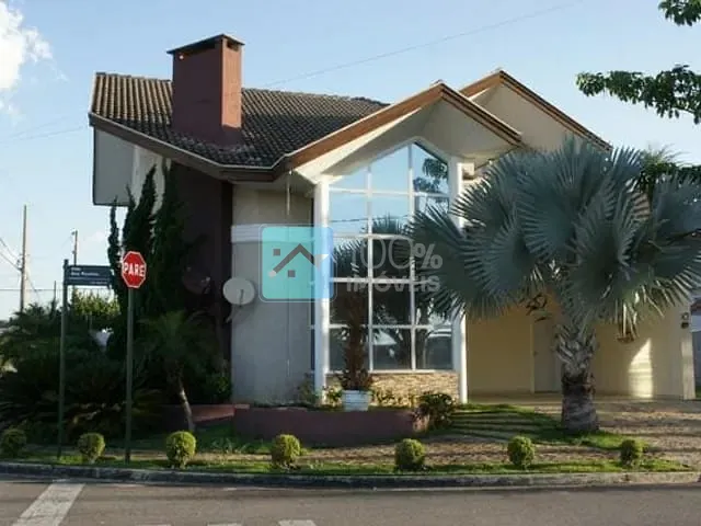 Sobrado com 313m² 4 quartos e 5 banheiros, à venda, no bairro Bairro do Grama em Caçapava