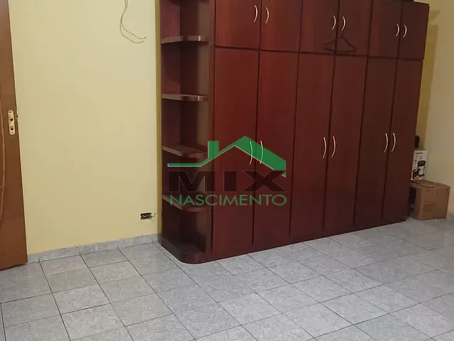 Sobrado com 139m² 4 quartos e 2 banheiros, à venda, no bairro Jardim Egle em São Paulo