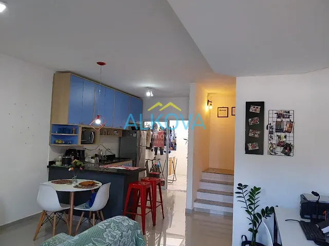 Sobrado com 109m² 2 quartos e 2 banheiros, à venda, no bairro Chácaras Pousada do Vale em São José dos Campos