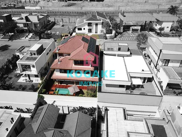 Sobrado com 451m² 4 quartos e 6 banheiros, à venda, no bairro Condomínio Residencial Monte Carlo em São José dos Campos