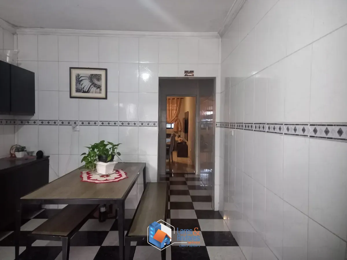 Sobrado, 3 quartos, 218 m² - Foto 3