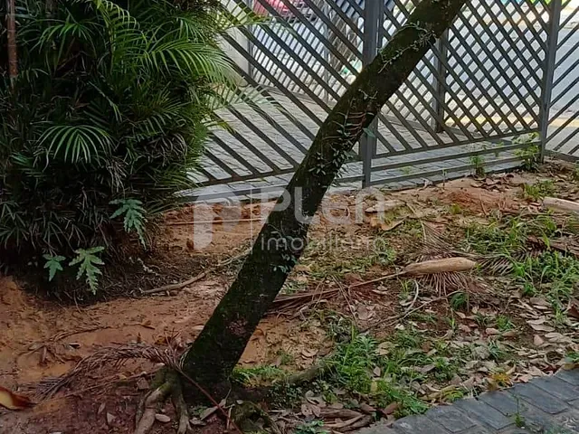 Sobrado com 525m², à venda, no bairro Vila Ida em São Paulo