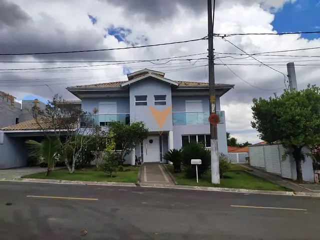 Sobrado com 500m² 4 quartos e 5 banheiros, à venda, no bairro São Fernando Residência em Barueri