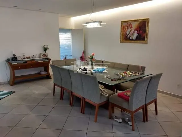 Sobrado 5 quartos e 5 banheiros, à venda, no bairro Alto Ipiranga em Mogi das Cruzes