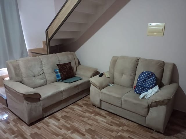 Sobrado com 84m² 2 quartos e 1 banheiro, à venda, no bairro Água Espraiada (Caucaia do Alto) em Cotia