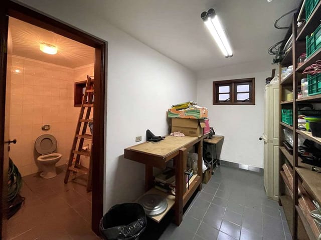 Foto do Sobrado - Sobrado à venda,  4 quartos, 6 banheiro , 12 vagas  destas 3 cobertas, 2sts, piscina, gourmet, hóspedes. Granja Viana, Cotia, SP | Eleve Imóveis