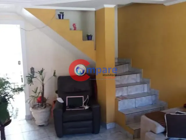 Sobrado com 59m² 2 quartos e 1 banheiro, à venda, no bairro Jardim Adriana em Guarulhos