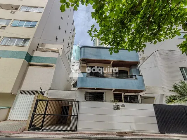 Apartamento 2 quartos e 2 banheiros, à venda, no bairro Centro em Balneário Camboriú