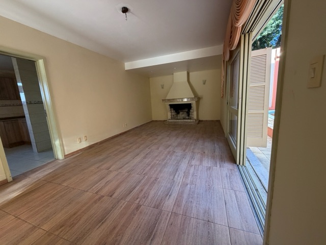 Sobrado com 284m² 3 quartos e 5 banheiros, à venda, no bairro Centro em Pelotas
