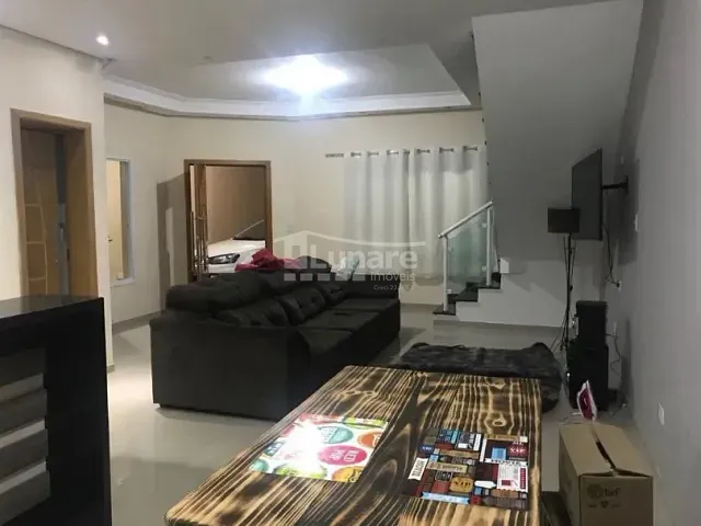 Sobrado com 150m² 3 quartos e 1 banheiro, à venda, no bairro Villa Di Cesar em Mogi das Cruzes