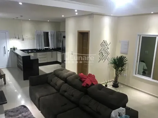Sobrado com 150m² 3 quartos e 1 banheiro, à venda, no bairro Villa Di Cesar em Mogi das Cruzes