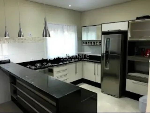 Sobrado com 150m² 3 quartos e 1 banheiro, à venda, no bairro Villa Di Cesar em Mogi das Cruzes