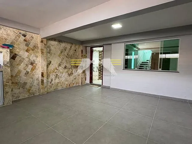 Sobrado com 150m² 3 quartos e 1 banheiro, à venda, no bairro Jardim Piqueroby em São Paulo