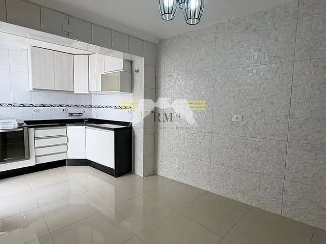 Sobrado com 150m² 3 quartos e 1 banheiro, à venda, no bairro Jardim Piqueroby em São Paulo