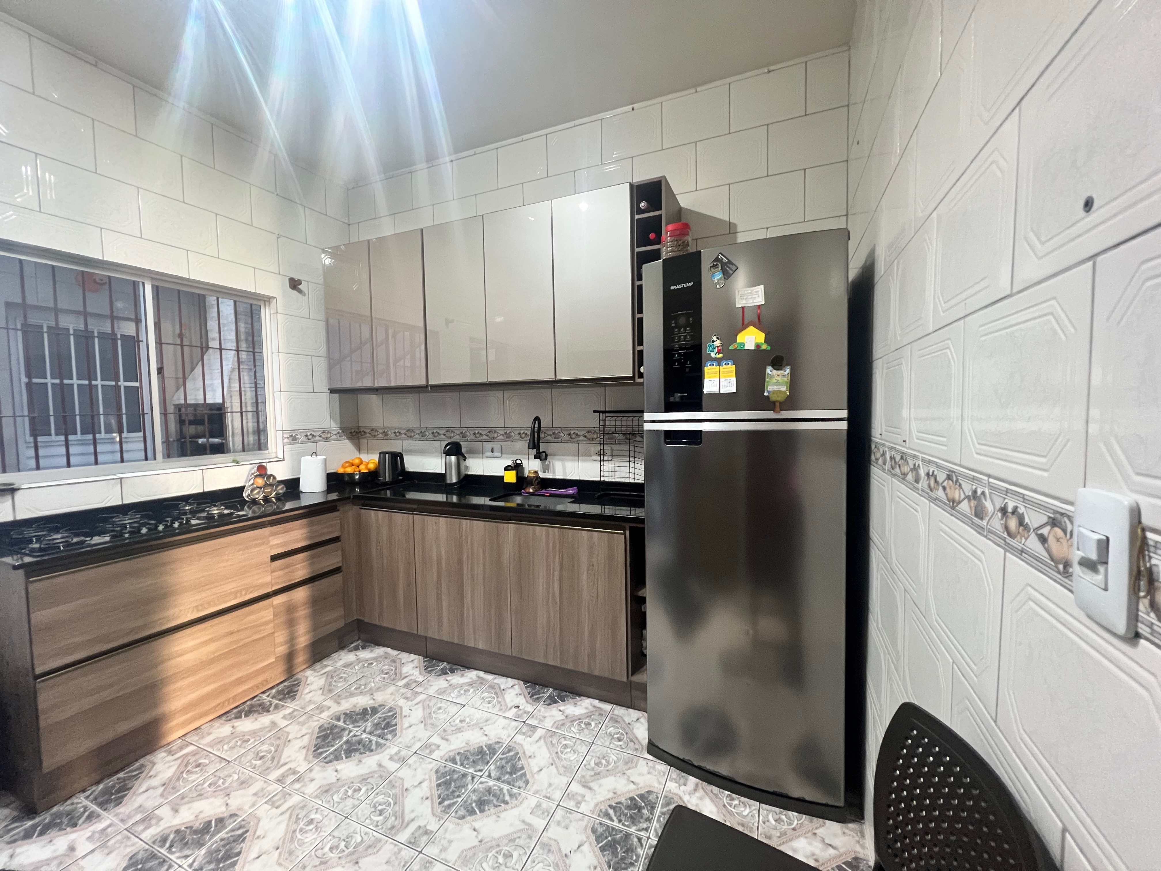 Casa à venda no Fragata, Pelotas - 119 m², 3 quartos (sendo 2 suítes), sacada, espaço gourmet com churrasqueira, piscina e garagem. - 7