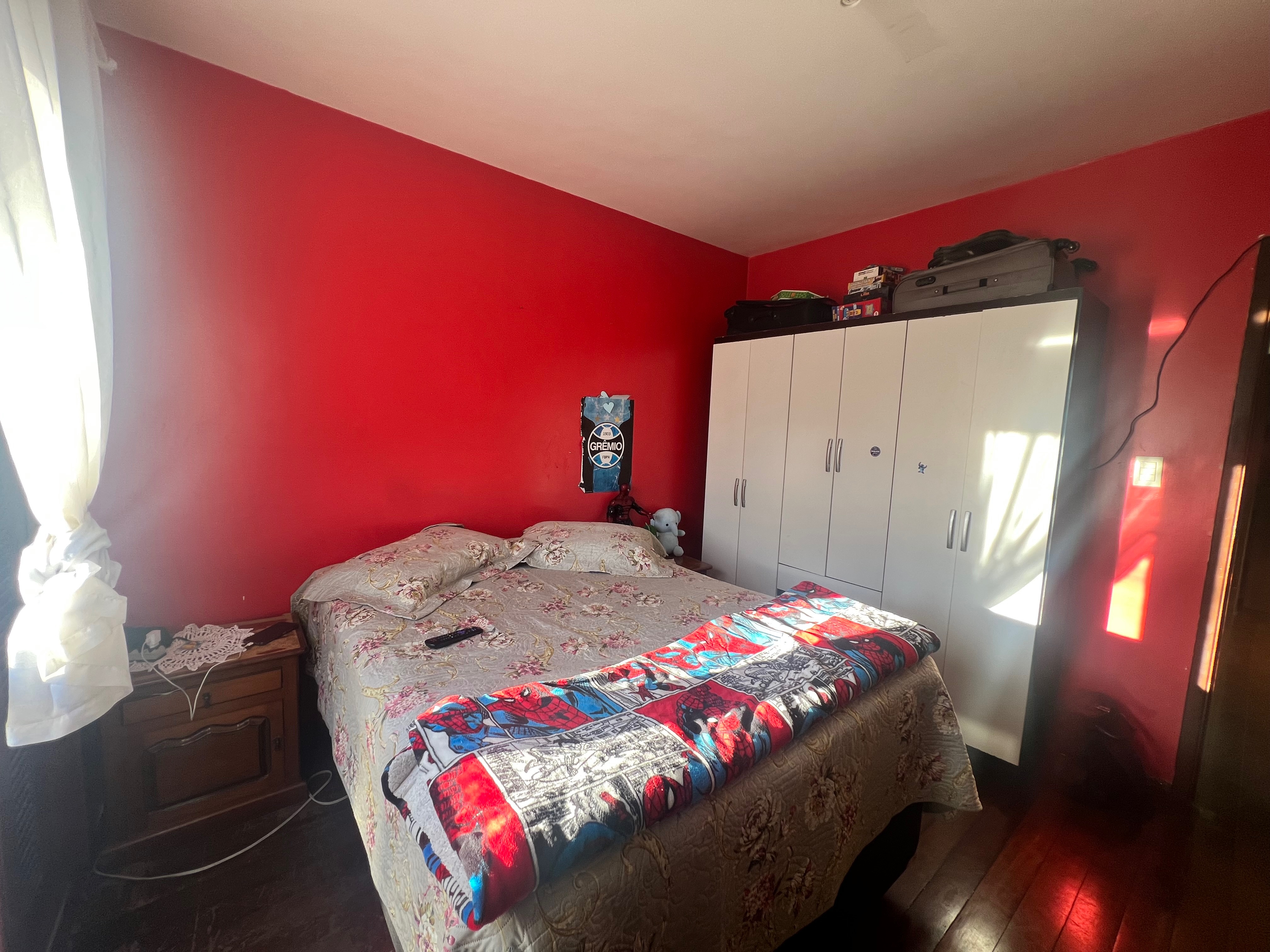 Casa à venda no Fragata, Pelotas - 119 m², 3 quartos (sendo 2 suítes), sacada, espaço gourmet com churrasqueira, piscina e garagem. - 19
