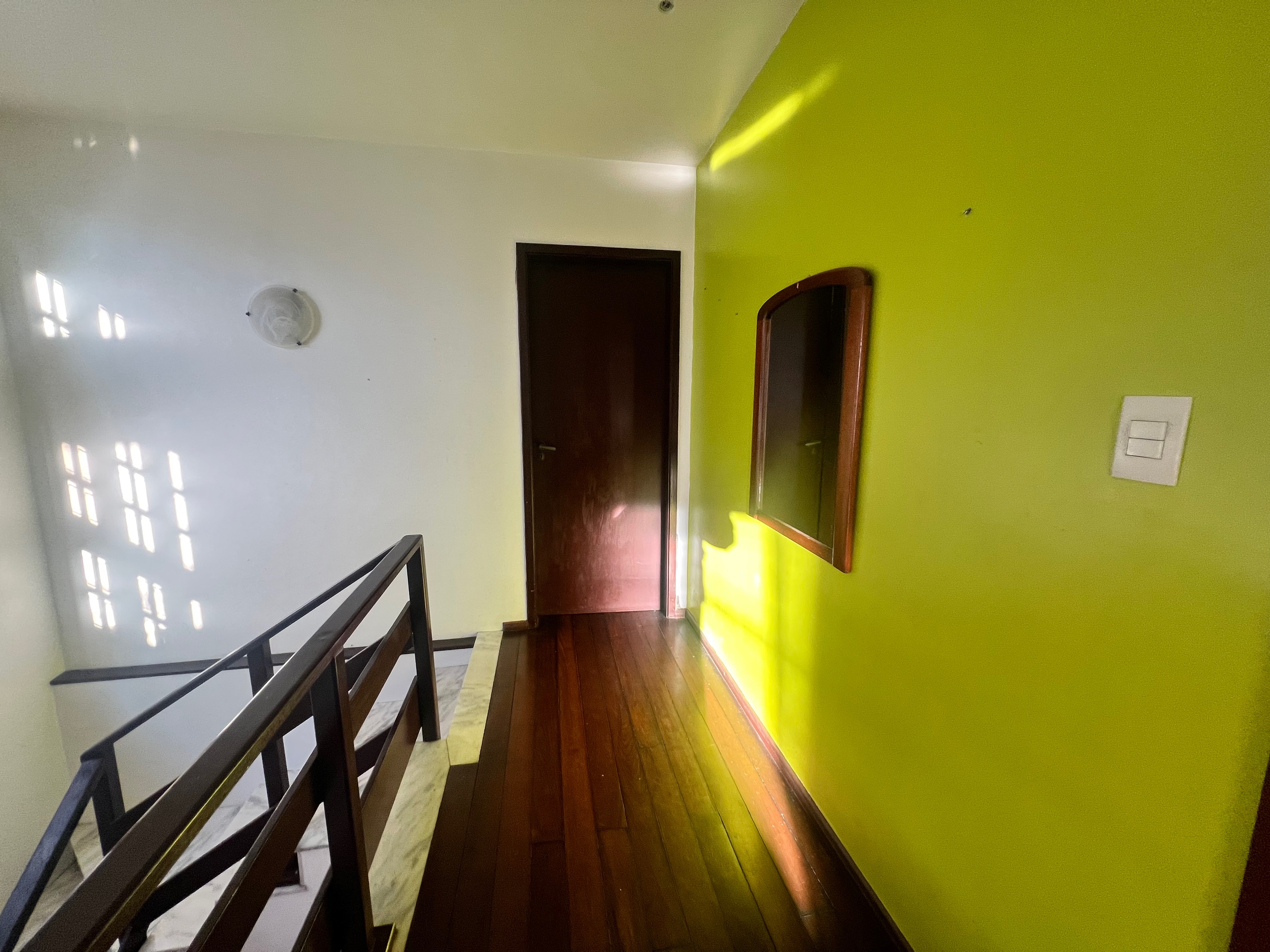 Casa à venda no Fragata, Pelotas - 119 m², 3 quartos (sendo 2 suítes), sacada, espaço gourmet com churrasqueira, piscina e garagem. - 12