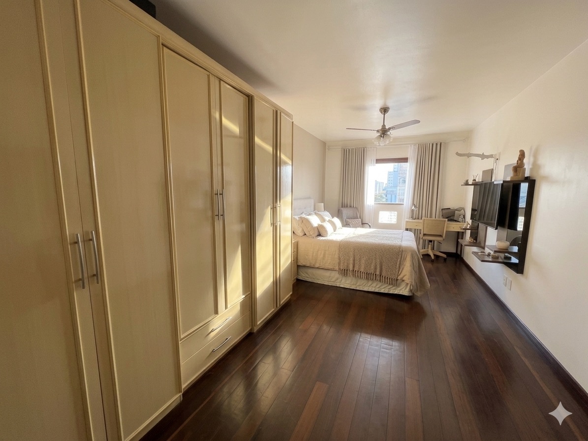Casa à venda no Fragata, Pelotas - 119 m², 3 quartos (sendo 2 suítes), sacada, espaço gourmet com churrasqueira, piscina e garagem. - 16