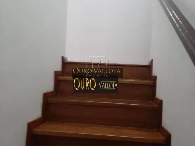 Sobrado 3 quartos e 2 banheiros, à venda, no bairro Jardim Utinga em Santo André