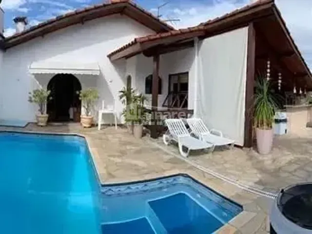 Sobrado com 360m² 3 quartos e 4 banheiros, à venda, no bairro Vila Oliveira em Mogi das Cruzes
