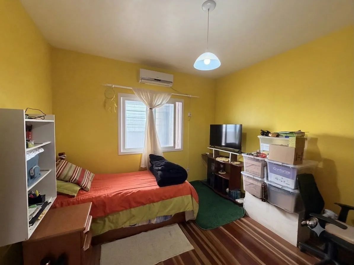 Casa à venda no Fragata, Pelotas - 150 m², 4 quartos, espaço gourmet com churrasqueira e pátio com garagem. - 10