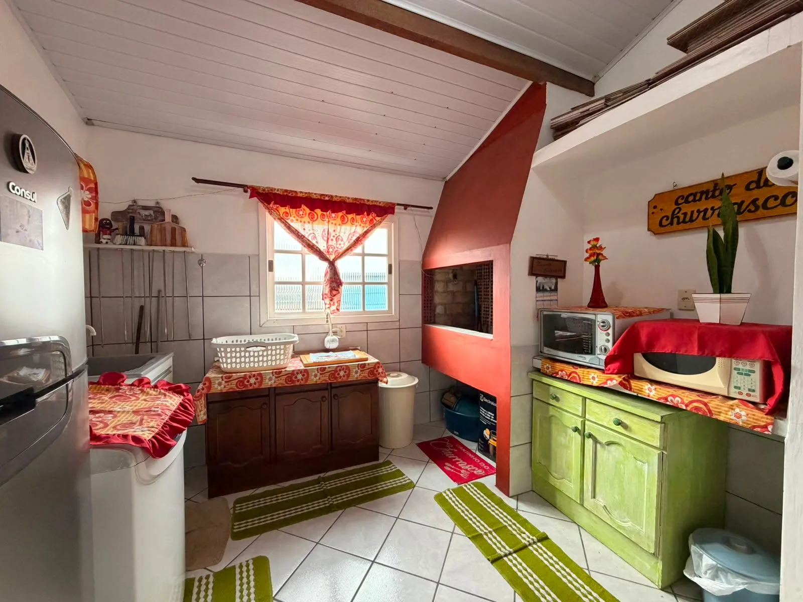 Casa à venda no Fragata, Pelotas - 150 m², 4 quartos, espaço gourmet com churrasqueira e pátio com garagem. - 15