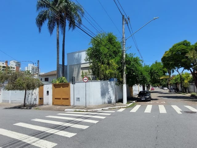 Sobrado com 500m² 3 quartos e 4 banheiros, à venda, no bairro Brooklin Paulista em São Paulo