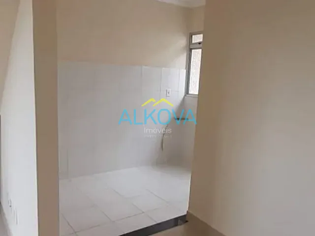 Sobrado com 152m² 2 quartos e 1 banheiro, à venda, no bairro Vila São Geraldo em São José dos Campos