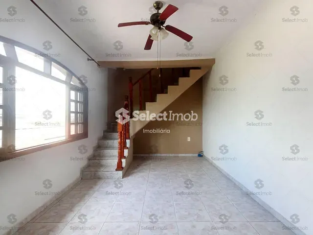 Sobrado com 275m² 3 quartos e 2 banheiros, à venda, no bairro Jardim Canadá em Mauá