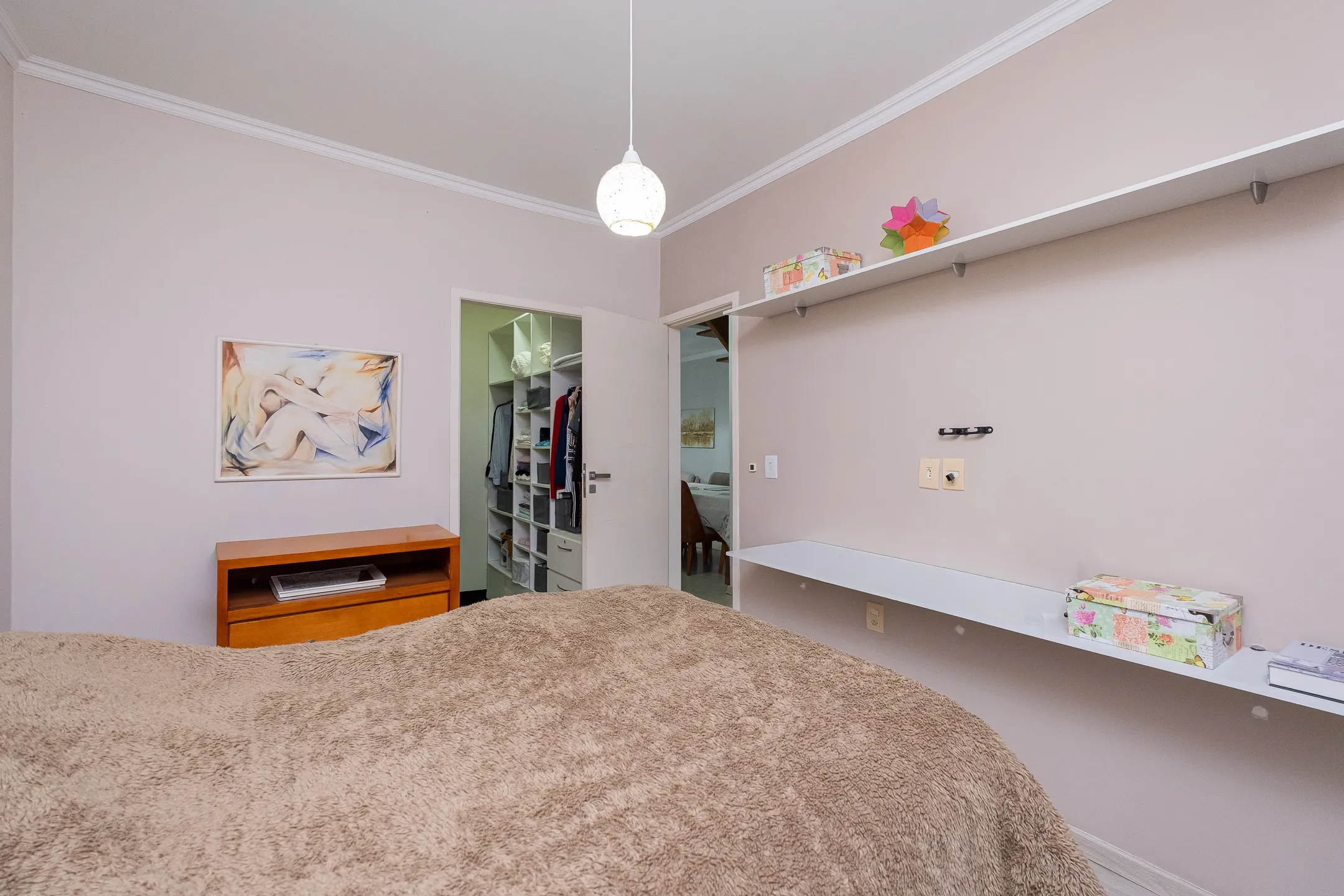 Casa à venda no Areal, Pelotas - 120 m², 3 quartos (sendo 1 suíte com closet), churrasqueira interna e excelente posição solar. - 13