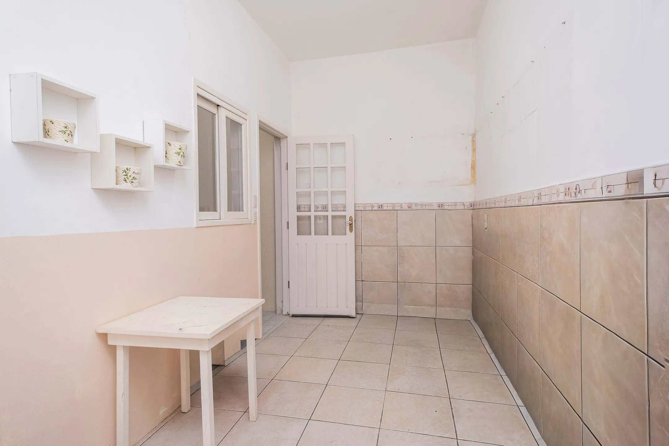 Casa à venda no Areal, Pelotas - 120 m², 3 quartos (sendo 1 suíte com closet), churrasqueira interna e excelente posição solar. - 21