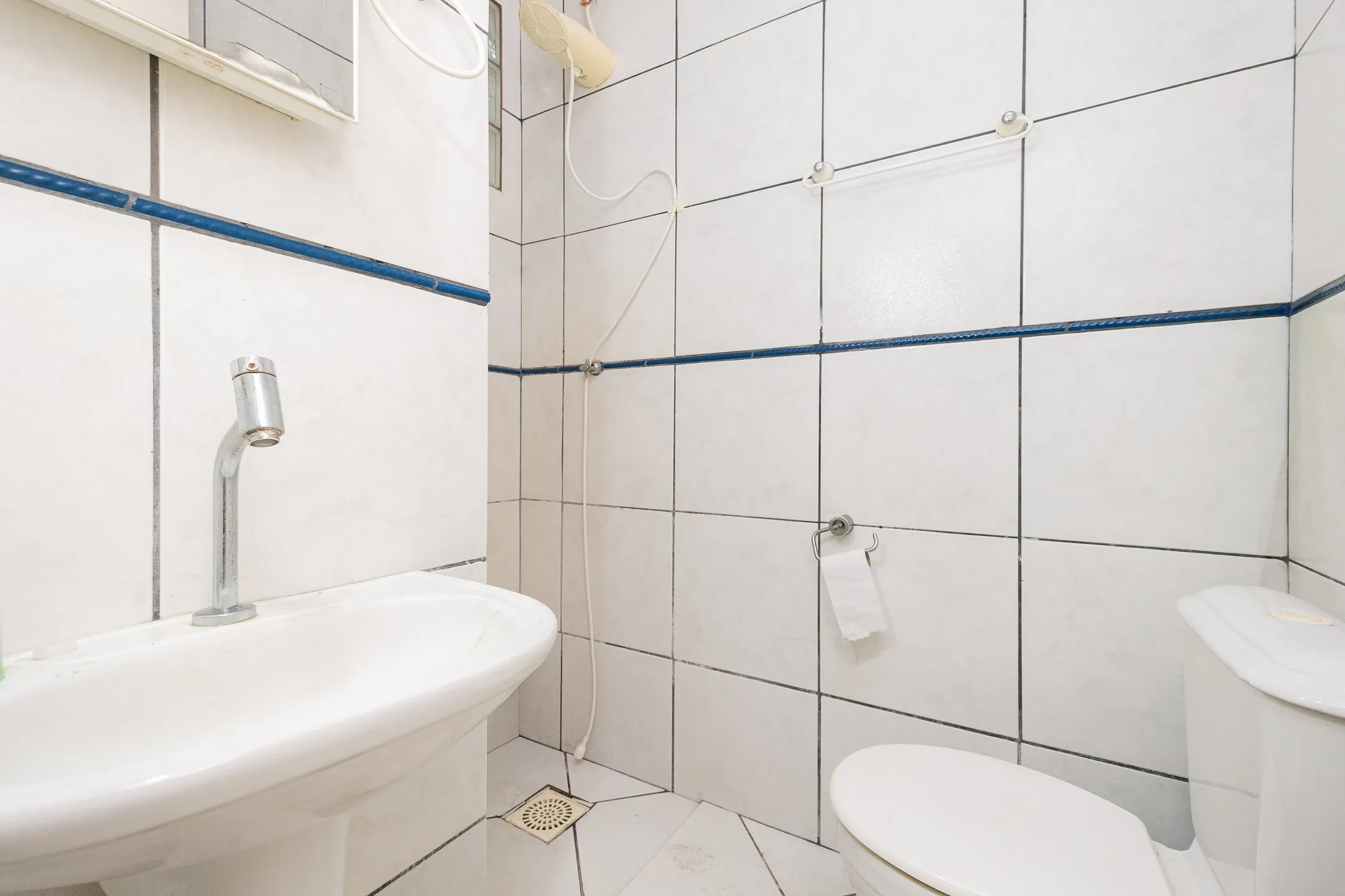 Casa à venda no Areal, Pelotas - 120 m², 3 quartos (sendo 1 suíte com closet), churrasqueira interna e excelente posição solar. - 22