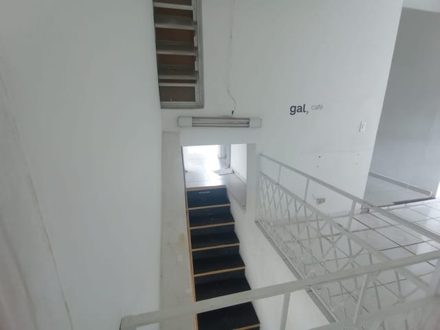 Sobrado com 80m², para alugar, no bairro Vila Deodoro em São Paulo