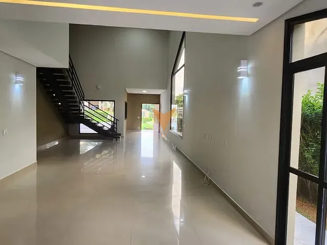 Sobrado com 800m² 4 quartos e 4 banheiros, à venda ou para alugar, no bairro Chácaras São Carlos em Cotia