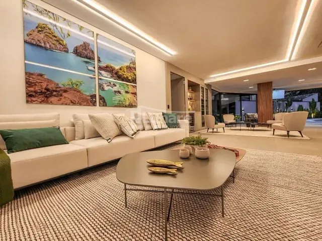Sobrado com 750m² 6 quartos e 8 banheiros, à venda, no bairro Riviera de São Lourenço em Bertioga