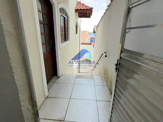 Sobrado com 125m² 3 quartos e 1 banheiro, para alugar, no bairro Jardim das Indústrias em São José dos Campos