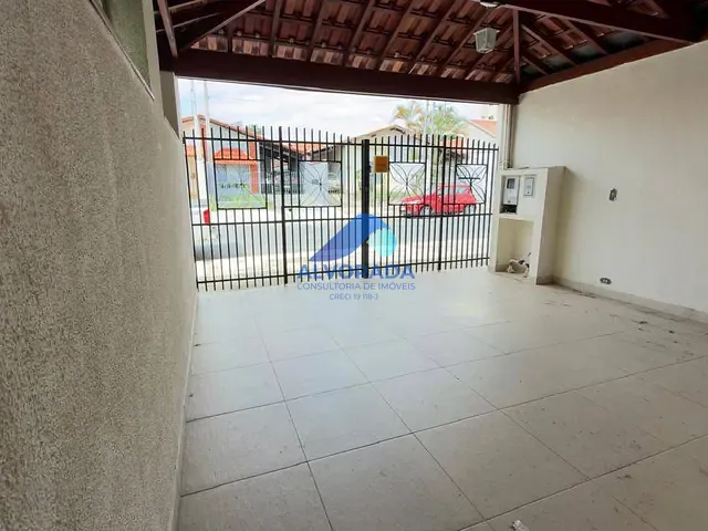 Sobrado com 125m² 3 quartos e 1 banheiro, para alugar, no bairro Jardim das Indústrias em São José dos Campos