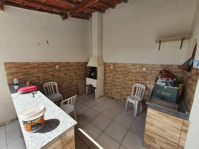 Foto do Sobrado - Sobrado com 4 dormitórios à venda, 219 m² por R$ 380.000,00 - Jardim Castanheira - São José dos Campos/SP | INDEPENDENCE NEGOCIOS IMOBILIARIOS LTDA