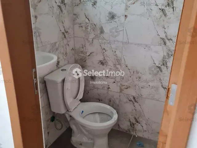 Sobrado com 55m² 2 quartos e 2 banheiros, à venda, no bairro Jardim São João em Mauá
