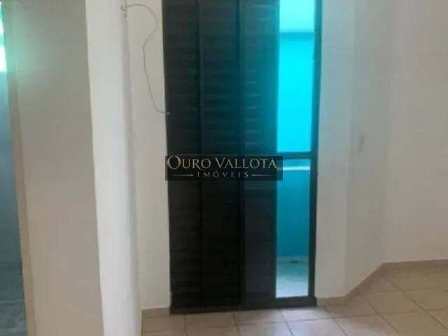 Sobrado 3 quartos e 2 banheiros, à venda, no bairro Vila Formosa em São Paulo