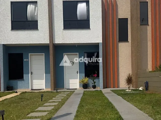 Sobrado 2 quartos e 1 banheiro, à venda, no bairro Jardim Carvalho em Ponta Grossa