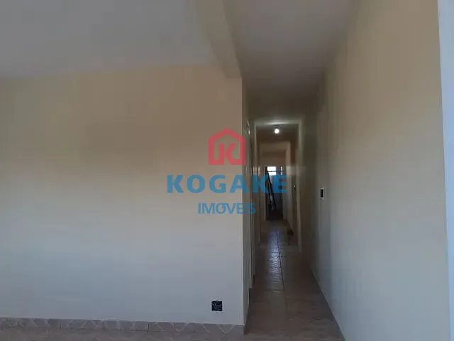 Sobrado com 160m² 8 quartos e 4 banheiros, à venda ou para alugar, no bairro Jardim Cruzeiro do Sul em São José dos Campos