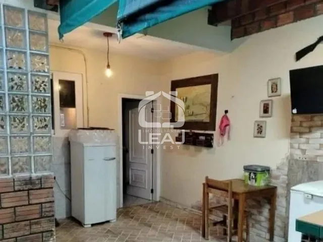 Sobrado com 122m² 3 quartos e 2 banheiros, à venda, no bairro Jardim Santa Terezinha em Taboão da Serra