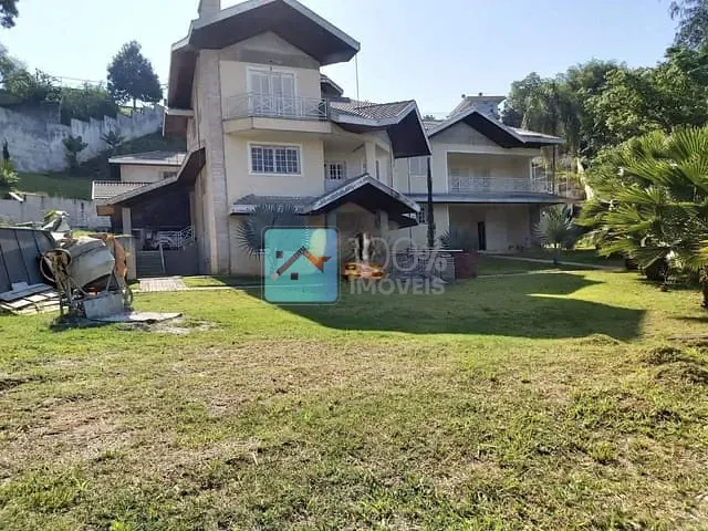 Sobrado com 4000m² 5 quartos e 8 banheiros, à venda, no bairro Quinta das Flores em São José dos Campos